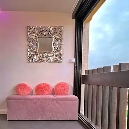 Hotel 317, Port Venus Au Village Naturiste
